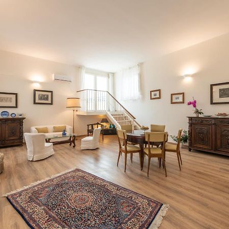 B&B Palazzo Merello Cagliari Buitenkant foto