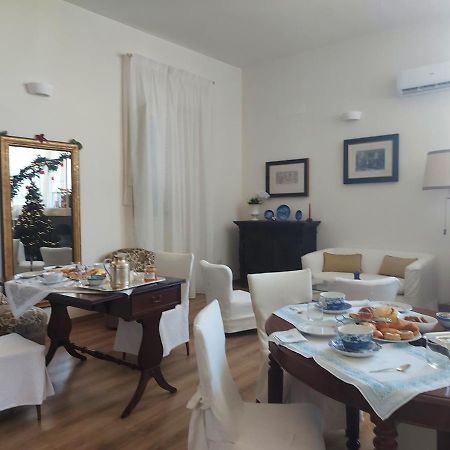 B&B Palazzo Merello Cagliari Buitenkant foto