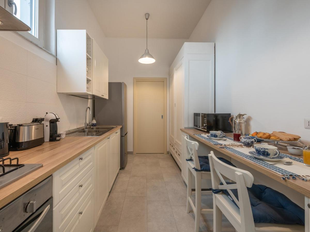 B&B Palazzo Merello Cagliari Buitenkant foto