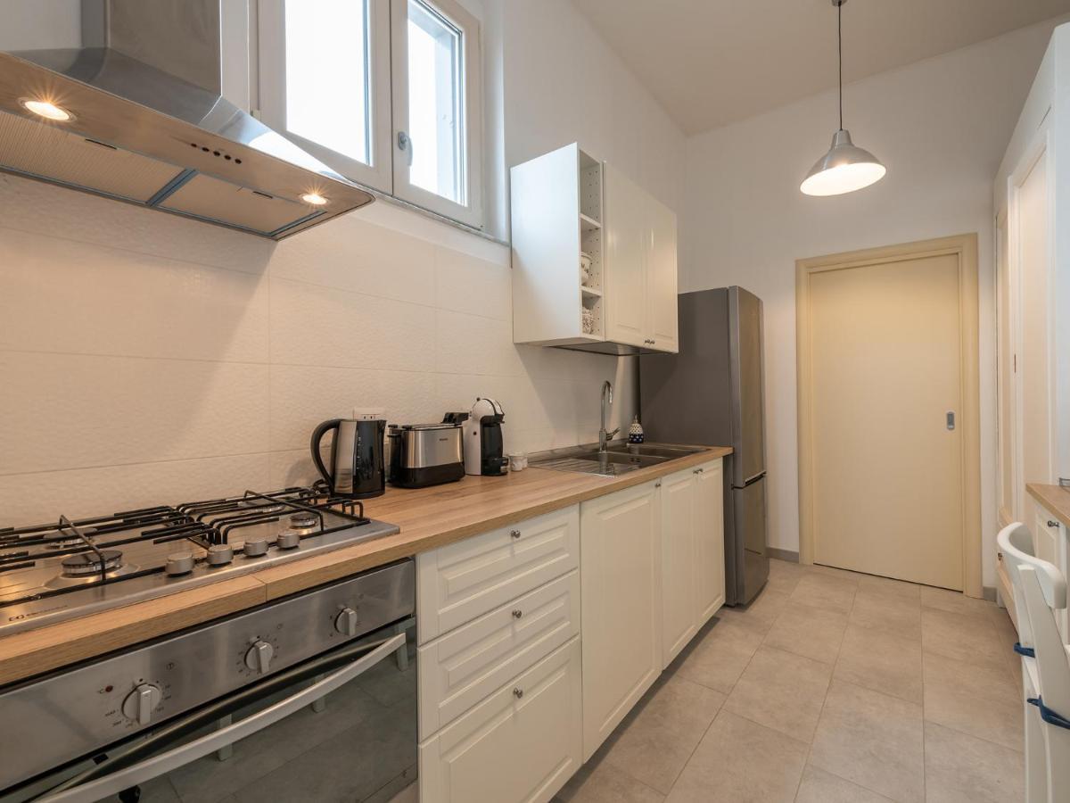 B&B Palazzo Merello Cagliari Buitenkant foto