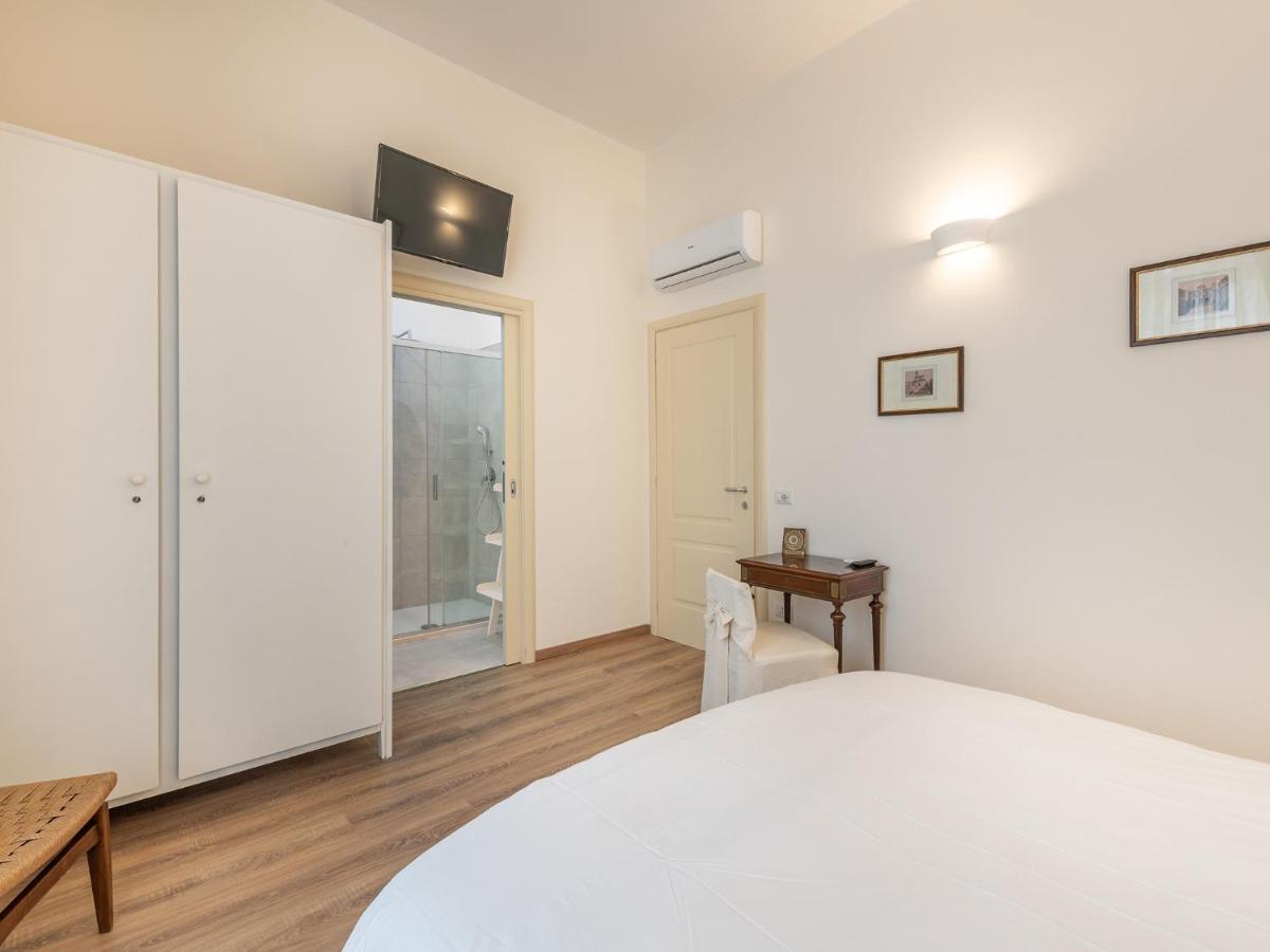 B&B Palazzo Merello Cagliari Buitenkant foto