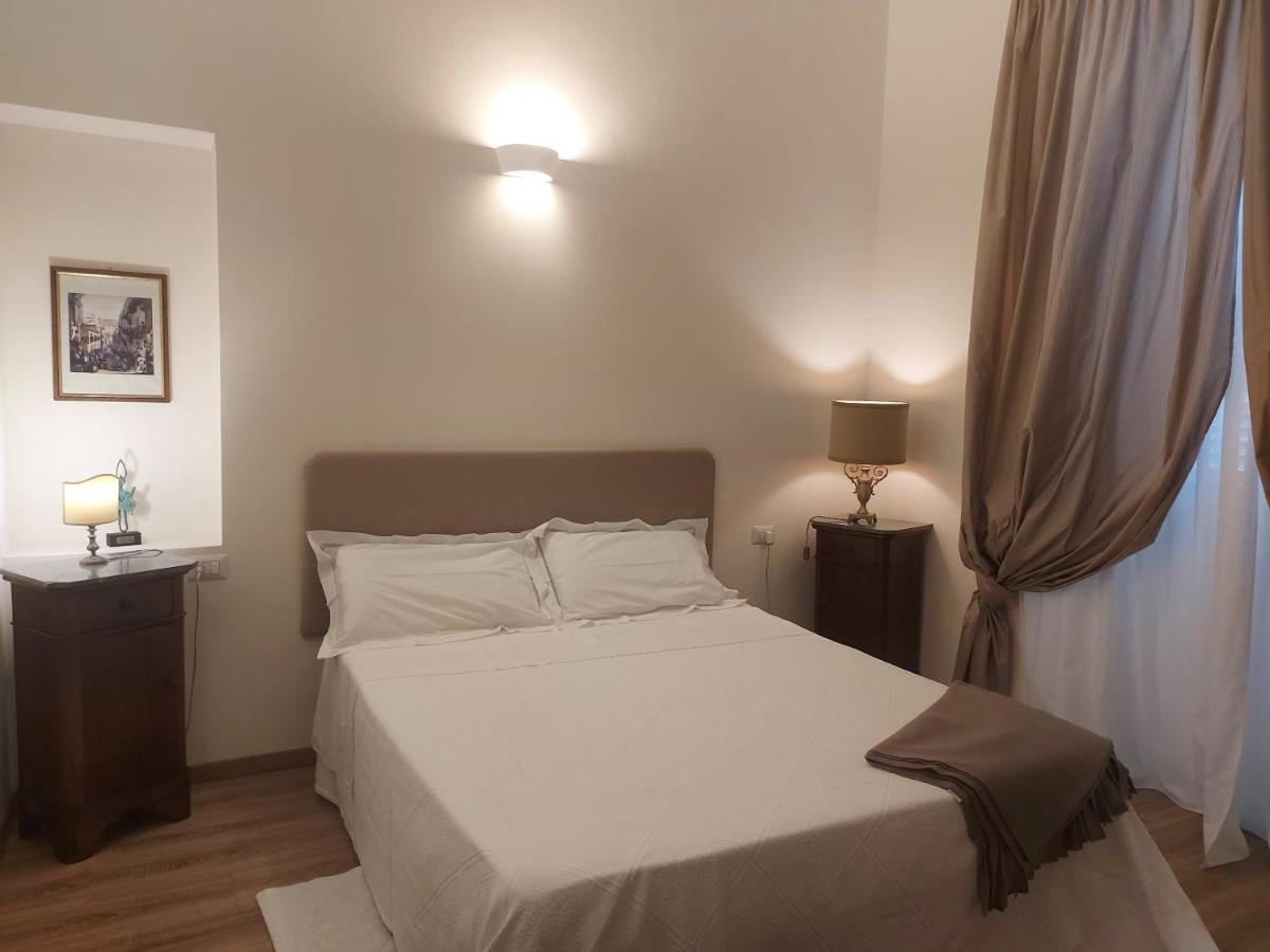 B&B Palazzo Merello Cagliari Buitenkant foto